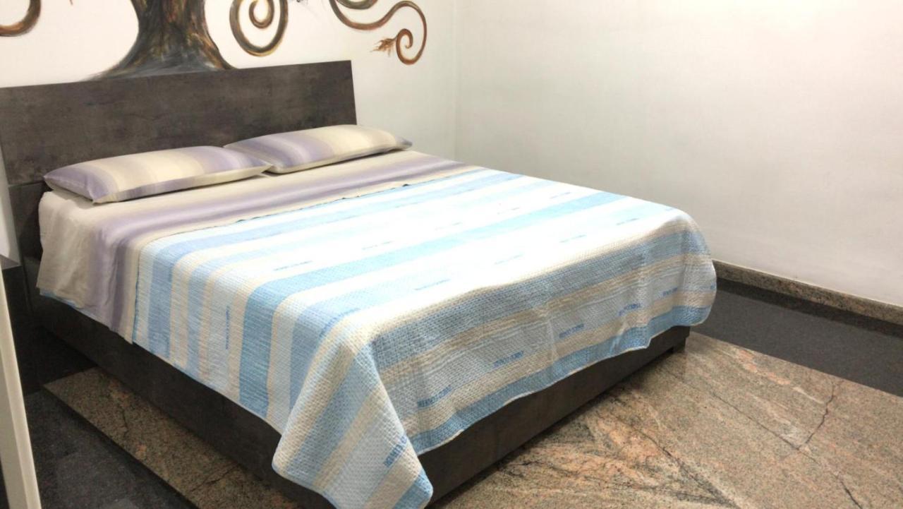 Oasi In Centro Apartment บารี ภายนอก รูปภาพ